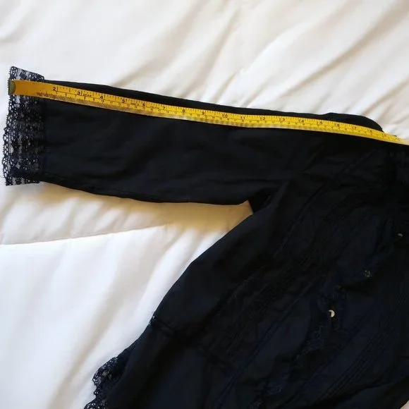 Black cotton 3/4 sleeve button down shirt with lace trim Xhilaration size XS - Picture 9 of 16
